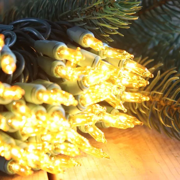 100-bulb Yellow Mini Lights, 4" Spacing, Green Wire