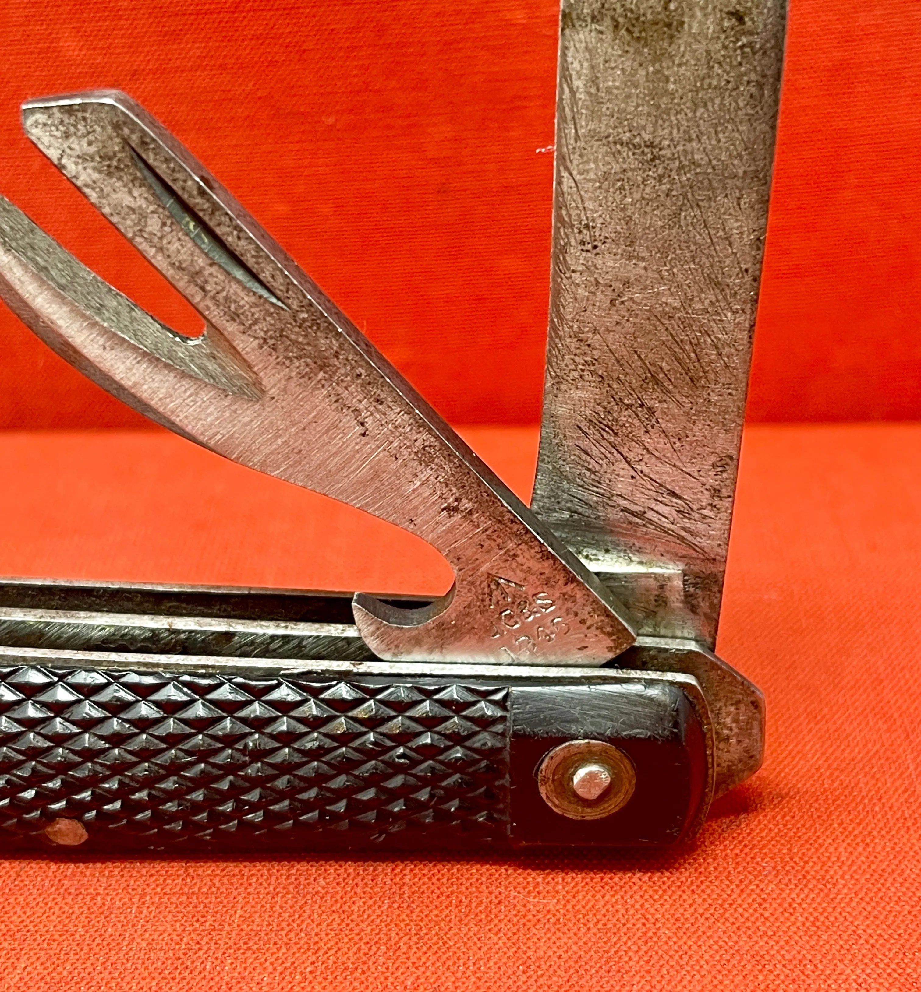 British 1945 Dated Pocket Jack Knife