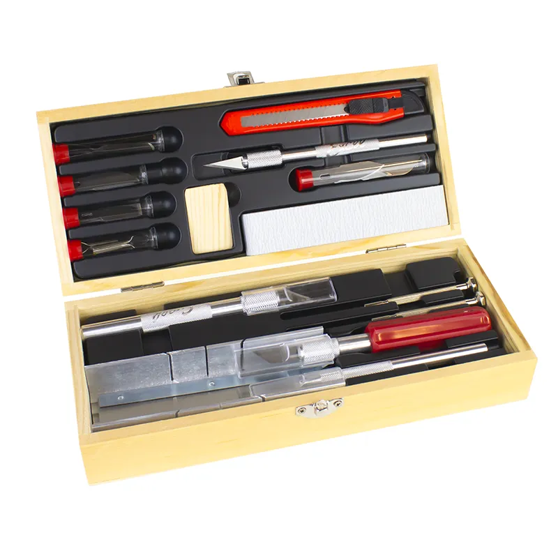 Deluxe Knife and Tool Set