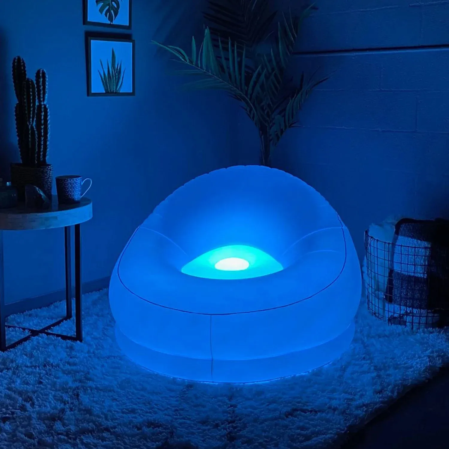 Illuminated Color Changing LED RGBW Inflatable Sofa