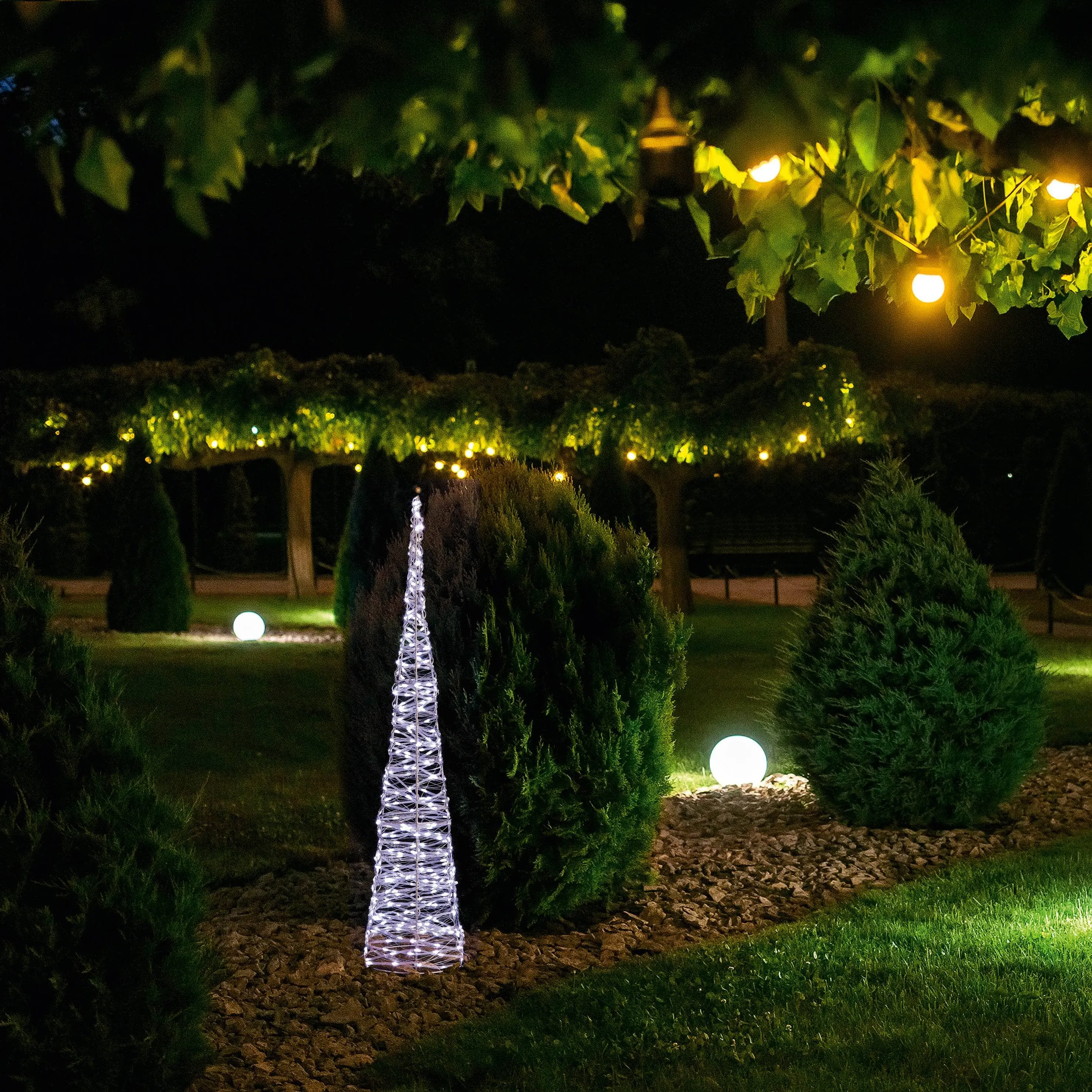 Set of 3 Silver Christmas Cones With 900 White LEDs