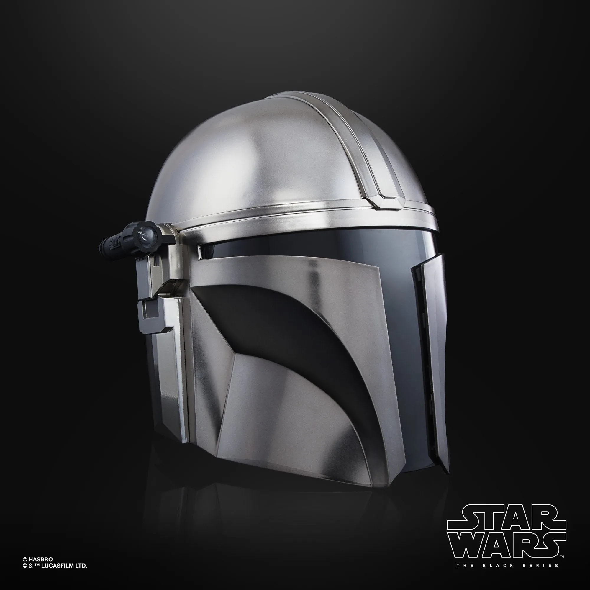 Star Wars The Black Series The Mandalorian Premium Electronic Helmet Prop Replica